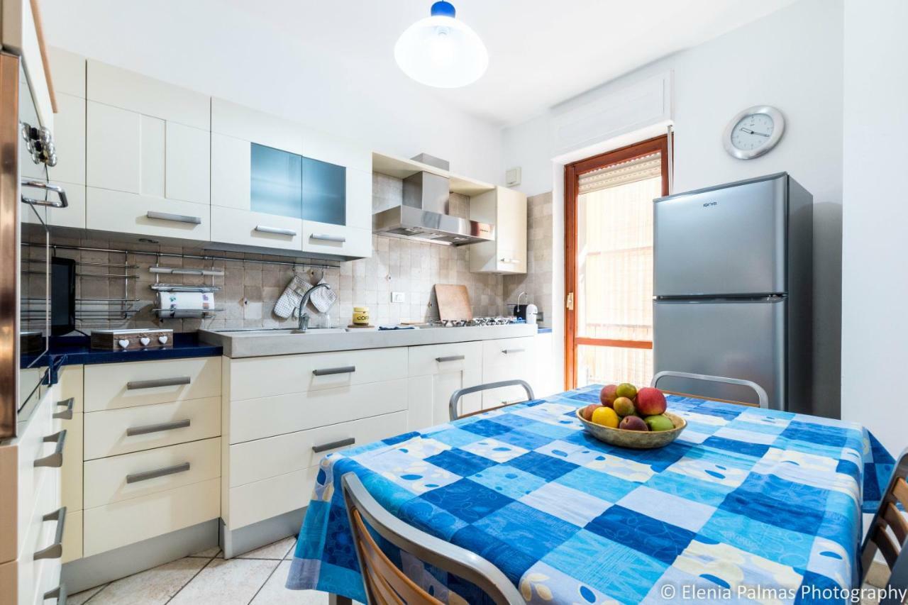 Giusy Monreale Apartment Кальяри Экстерьер фото
