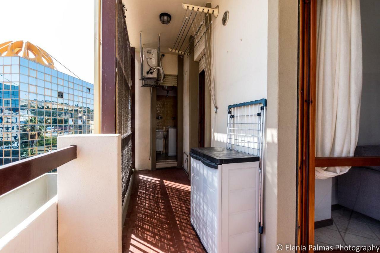 Giusy Monreale Apartment Кальяри Экстерьер фото