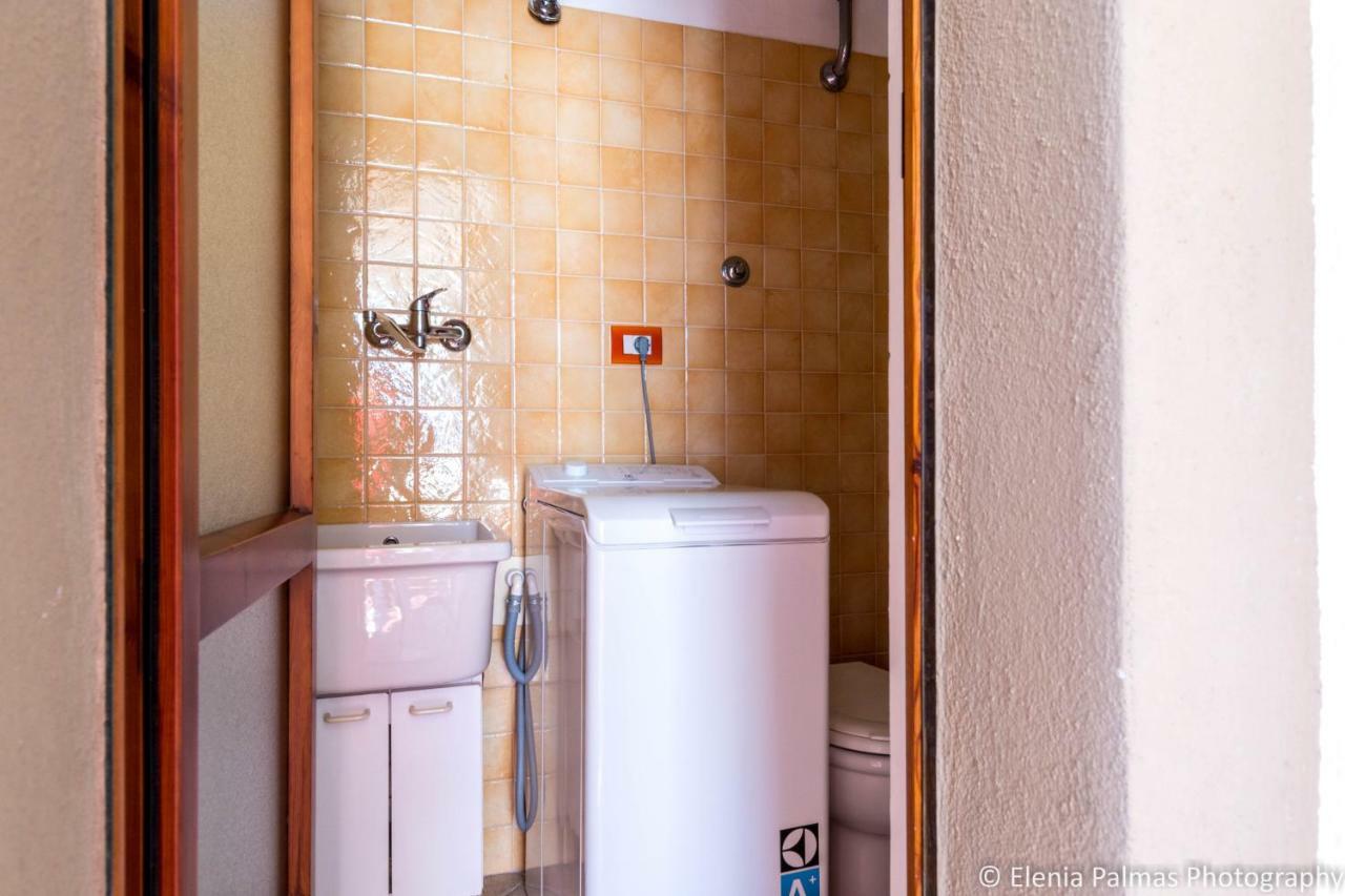 Giusy Monreale Apartment Кальяри Экстерьер фото